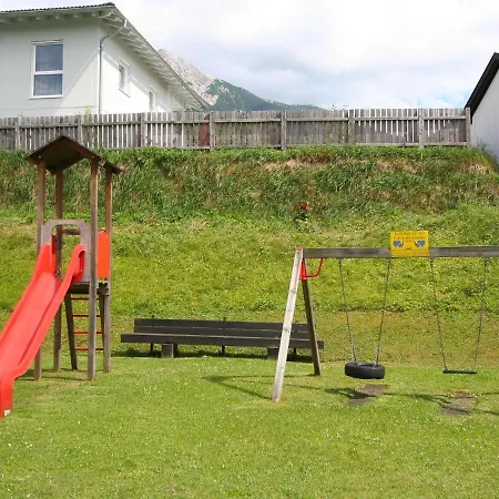 Wettersteinblick Mit Sauna Und Pool Apartmán *